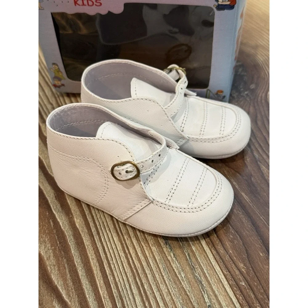 KARELA White Leather Baby Shoes Size 3